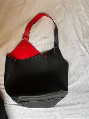 Maison de Beaute Marseille Cholet Bucket shoulder bag